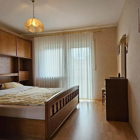Apartamento 3-zimmer-wohnung Nahe Dem Zentrum Von Schwetzingen